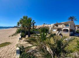 Beach House Villa Roca, hytte i Cullera