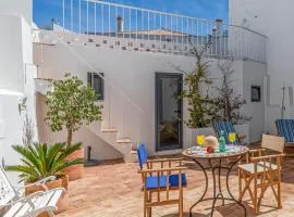 Casa Laurence-cozy 1 Bed House W Outside Terrace
