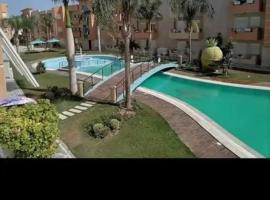 Résidence dunes du golf kantaoui, huoneistohotelli kohteessa Sousse