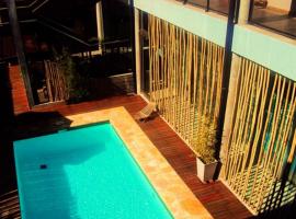 CZ Hotel, hotel Ituzaingóban