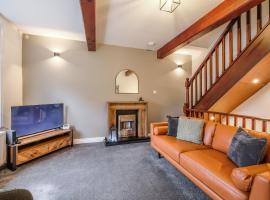 Sleek 2B/1B Retreat in Lindley, Huddersfield, hotel a Lindley