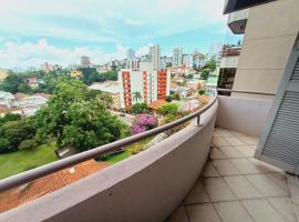 Conforto no Centro com linda vista – hotel w mieście Bento Gonçalves