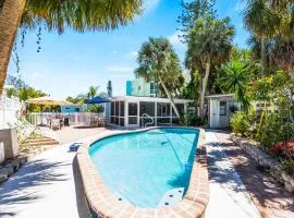 Exclusive Home, Private Pool, Siesta Key Village and Beach Walkable