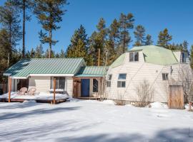 Dome Home, hotel in La Pine