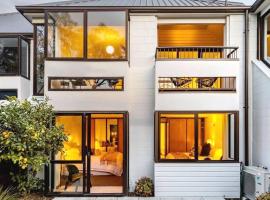 Hagley Park Townhouse, hotel in Christchurch