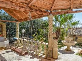 Lovely Home In Santa Croce Camerina With Kitchen, vacation home in Santa Croce Camerina