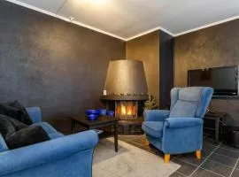 2 Bedroom Cozy Apartment In Hemsedal
