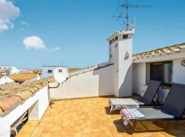 Cozy Home In Saintes Maries De La Mer With Wifi