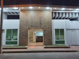 HOTEL SARACHUY VALLEDUPAR, hotell i Valledupar