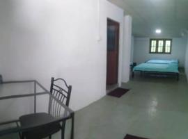 New Samanali Resort, hotel i Kataragama