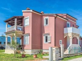 Ferienwohnung für 6 Personen ca 60 qm in Sikici, Istrien Istrische Riviera - b52044, hotel v destinácii Šikići