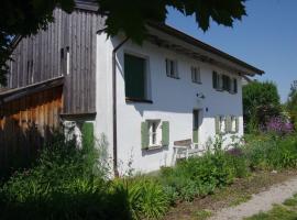 Fisherman's House Modern Retreat, vacation home in Dießen am Ammersee