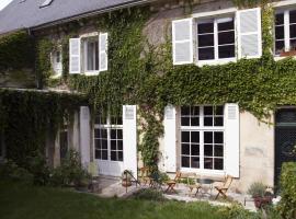 La Maison Saint Aignan, hotel u gradu 'Saint-Aignan'