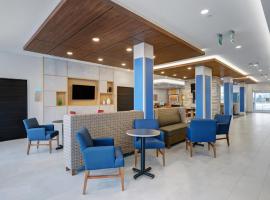 Holiday Inn Express & Suites - Collingwood โรงแรมในคอลลิงวูด