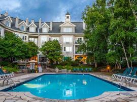 Holiday Inn Express & Suites Tremblant, an IHG Hotel, hotel with jacuzzis in Mont-Tremblant