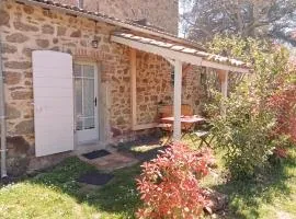 "L'Atelier de Pierre" Gîte Atypique