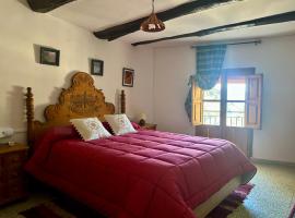 Casa Pepo, pet-friendly hotel in Pampaneira