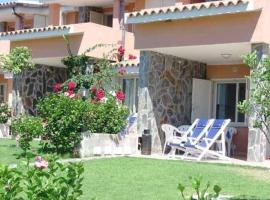 Ferienwohnung für 5 Personen ca 48 qm in Campulongu, Sardinien Campidano di Cagliari, hotel in Campu Longu