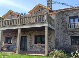 O Carballo de Liripio, hotel con estacionamiento en La Estrada