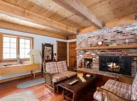 Regal Chalet Blue River Cabin Close to Breck