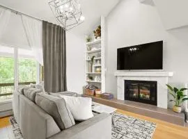 Stunning 3BR central to Breck Keystone Copper