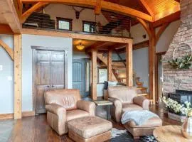 Secluded Custom 5 BR with Panoramic Mountain Views