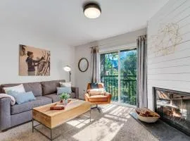 Gorgeous View in Town Walk to Lifts