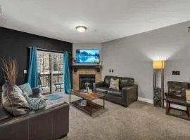 3BD Olympic Park Condo on FREE Shuttle Line
