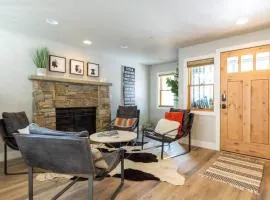 4BDR Downtown Home Walk to Chairlifts