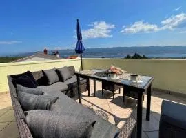 Top Apartment - Panoramameerblick, Terrasse