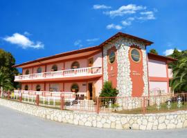 Petros Italos, hotel with jacuzzis in Neos Marmaras