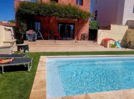 Agréable Villa 8pers avec vue mer LOGEMENT ENTIER, hotel in Rognac