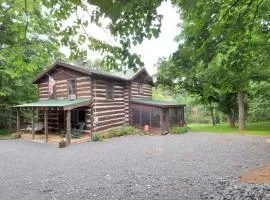 Pondview Cabin - Rustic Log Style Home, Grill, Wifi, Screen Porch, Trail, View, Pond Access, King Bed