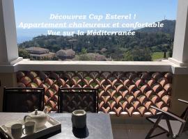 Cap Esterel - Charmant T2 climatisé vue mer 4/5 pers - Piscine - Parking, khách sạn ở Agay - Saint Raphael