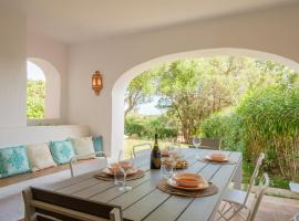 [Piscina-Giardino] Casa 3 Minuti da Porto Cervo, hotel di Liscia di Vacca