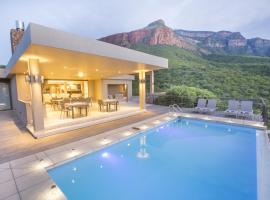 umVangati House, hotel cerca de Mirador del Cañón del Río Blyde, Hoedspruit