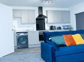 1BR Sleeps 4, 3 mins from City centre & Local Gems