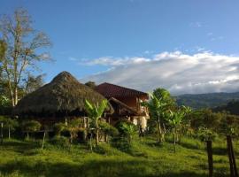 Finca Agroturística El Portal, farm stay in Ubalá