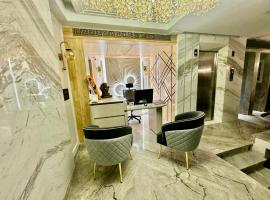 EMPIRE PLATINUM SUITES, luxury hotel in New Delhi
