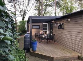 De Tip 31 Tiny Chalet, hotel di Zeeland
