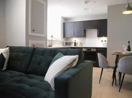 Apartment 3 Old Conservative Club in Historic Town - Pass the Keys