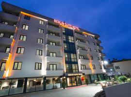 Berlin Suite Hotel Trabzon, hotel em Trabzon
