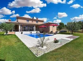 Ferienhaus mit Privatpool für 8 Personen ca 130 qm in Divšići, Istrien Südküste von Istrien