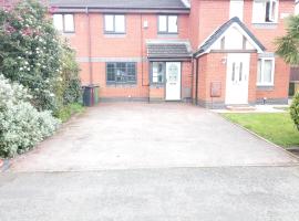 SEVENOAKS, holiday rental in Bolton