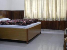 OM Kutir Badrinath Dham, hotel in Badrīnāth