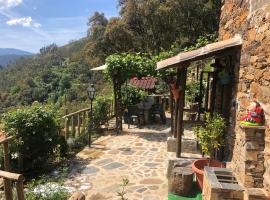 Ceira Cottage - Ref&uacute;gio Rom&acirc;ntico com Vista Serrana, шалет в Гойс