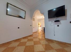 Vintage Palace, apartment in Ksar es Sghir