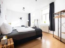 Ko-Living - Händel Stuben - Street Art Design Apartments - Altstadt - zentral - Küche - Smart TV - mehrere Apartments - bis zu 6 P