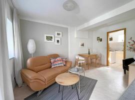 Gemütliche Wohnung Landlust in See-Nähe, self-catering accommodation in Tauche