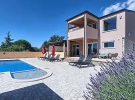 Ferienhaus mit Privatpool für 8 Personen ca 157 qm in Peruski, Istrien Bucht von Raša